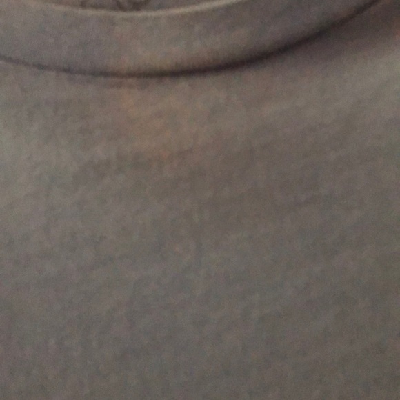 Long Sleeve Vineyard Vines Shirt - Picture 5 of 5